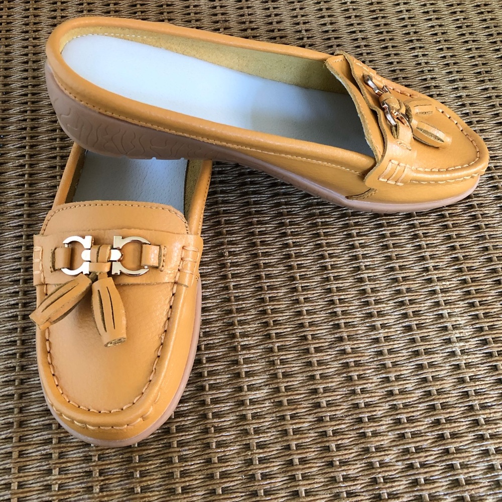 🌻🌻🌻 Leather Loafer Slide 🌻🌻🌻 - Picture 13 of 14
